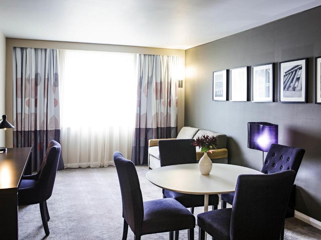 Novotel Liverpool Centre - Resim 10