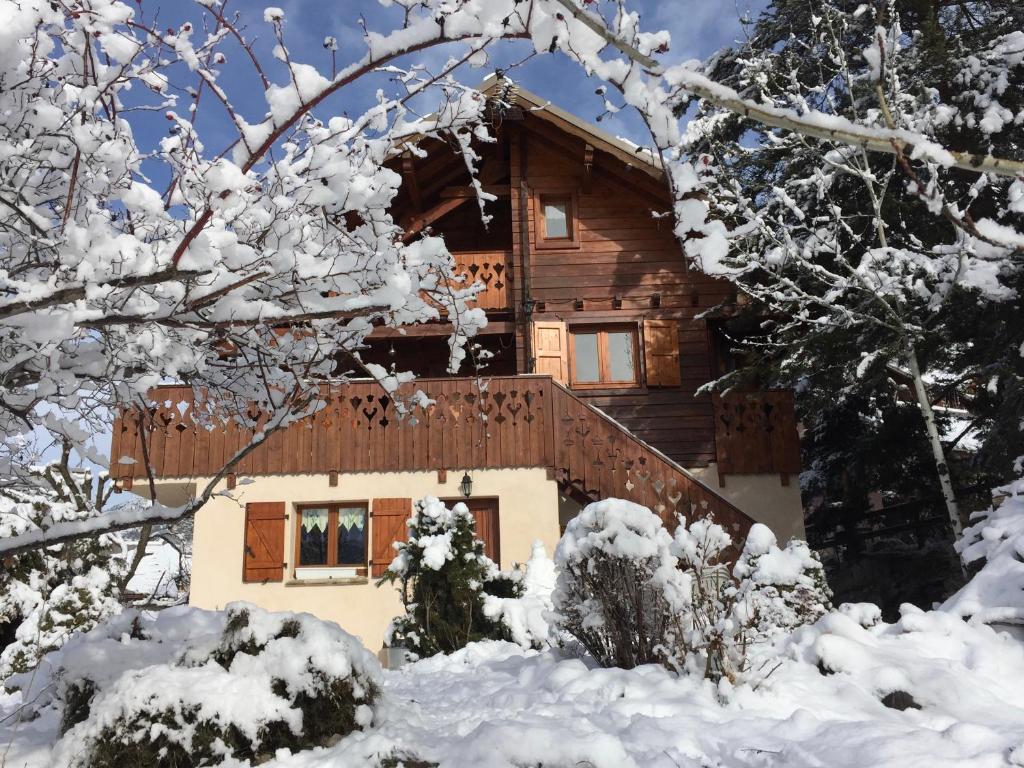 Το Chalet Saint-Chaffrey τον χειμώνα