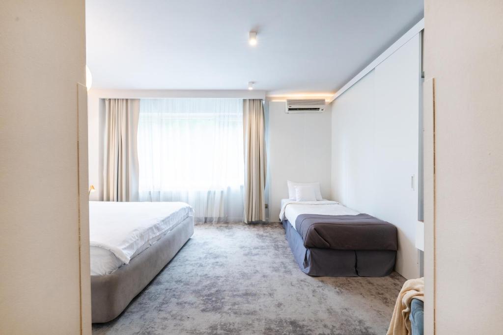 Hotel Sinaia - Suite Familiale De Luxe Avec Accès Au Spa