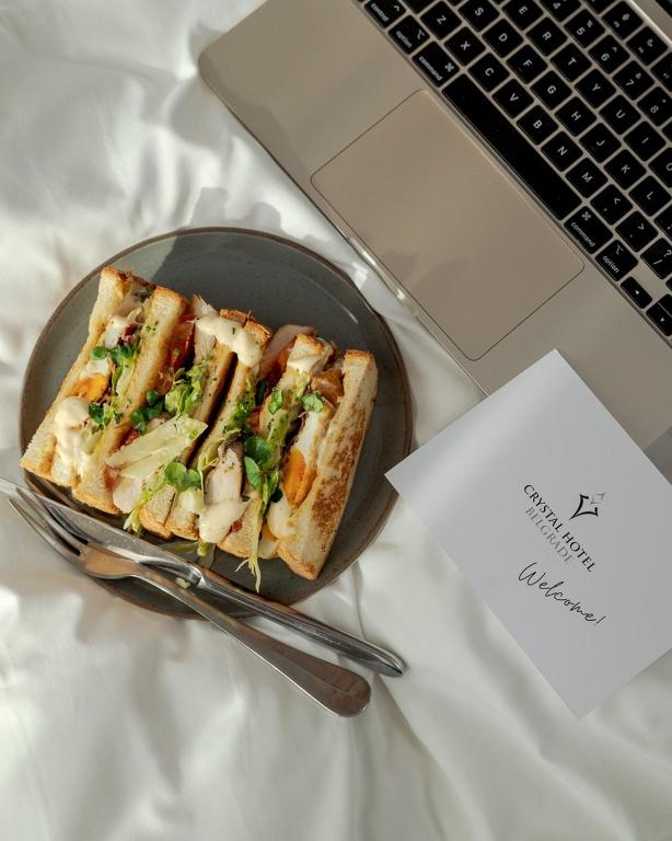 CRYSTAL Hotel Belgrade - Resim 17