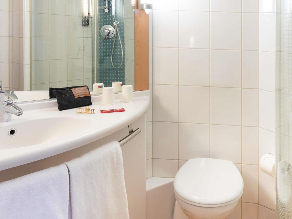ibis Basel Bahnhof - Resim 15