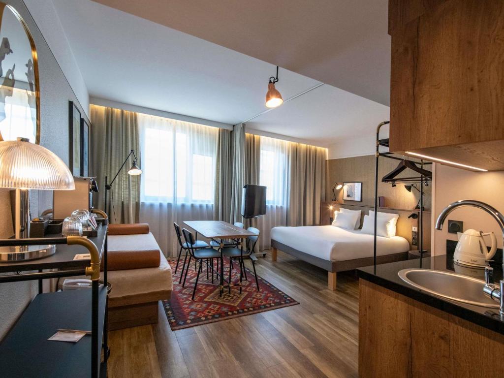 Novotel Suites Nice Airport - Resim 11