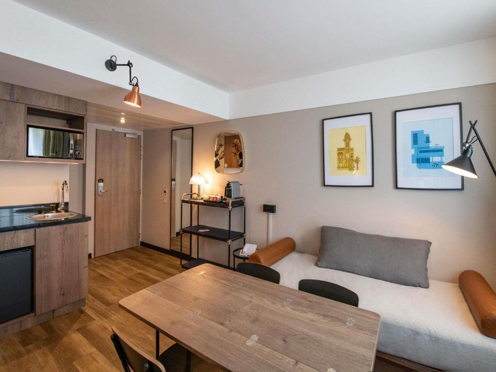 
Superior Suite with Two Single Beds
