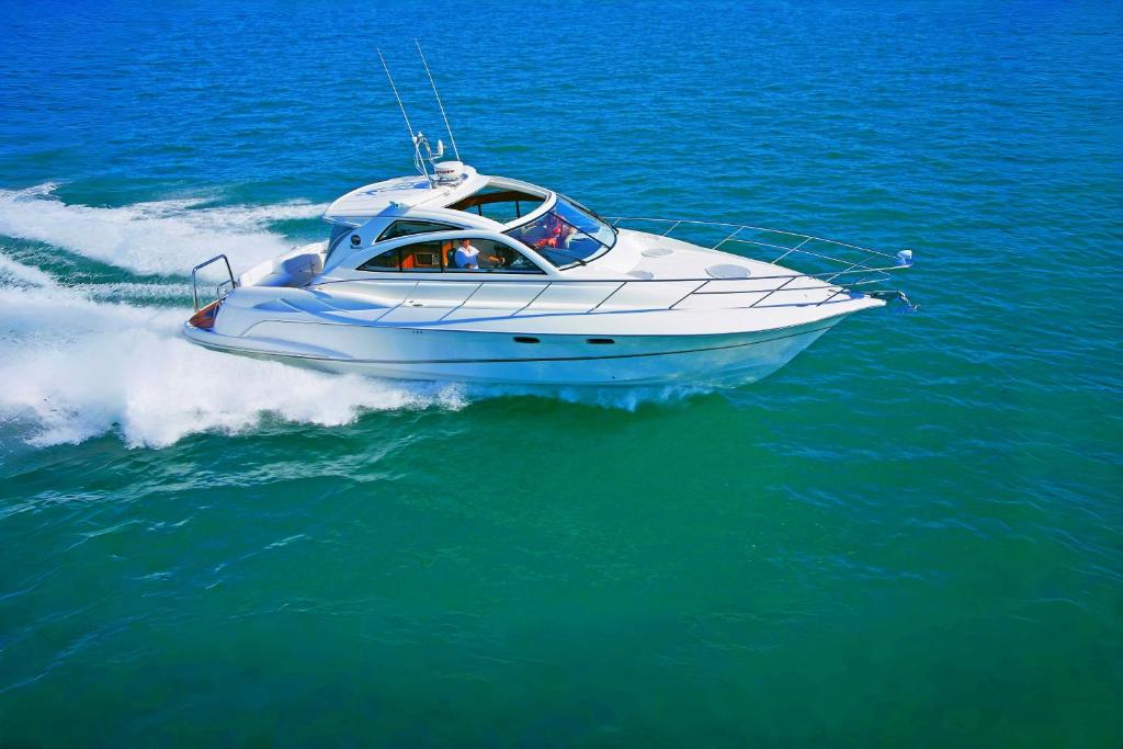 Andaman Sea Best Pool Access and Villas - Resim 21