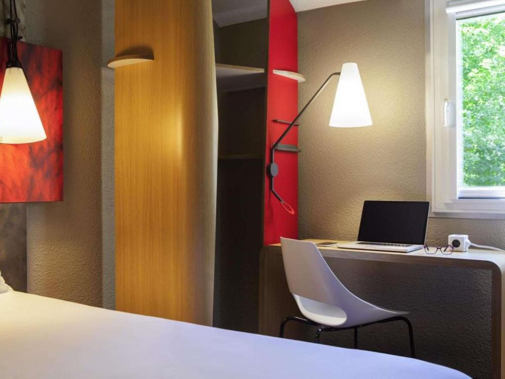 Ibis Budapest Heroes Square - Resim 33