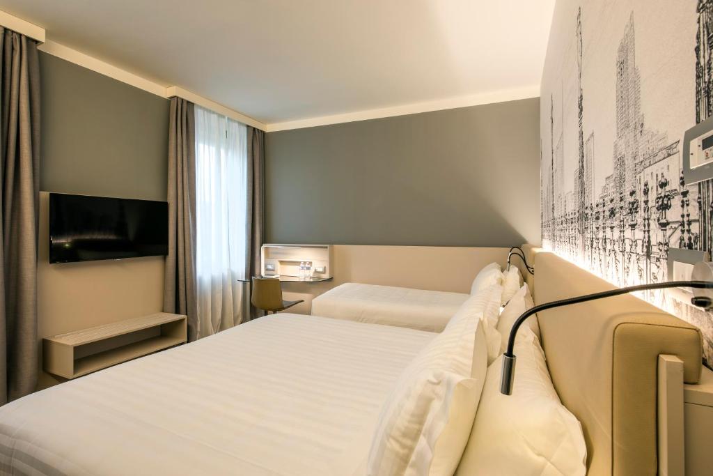 43 Station Hotel - Triple Room