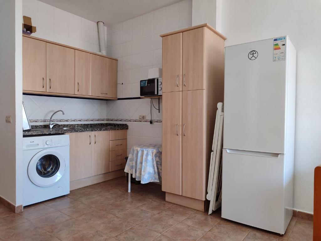 Η κουζίνα ή μικρή κουζίνα στο Apartamentos Cala Enmedio Cabo de Gata