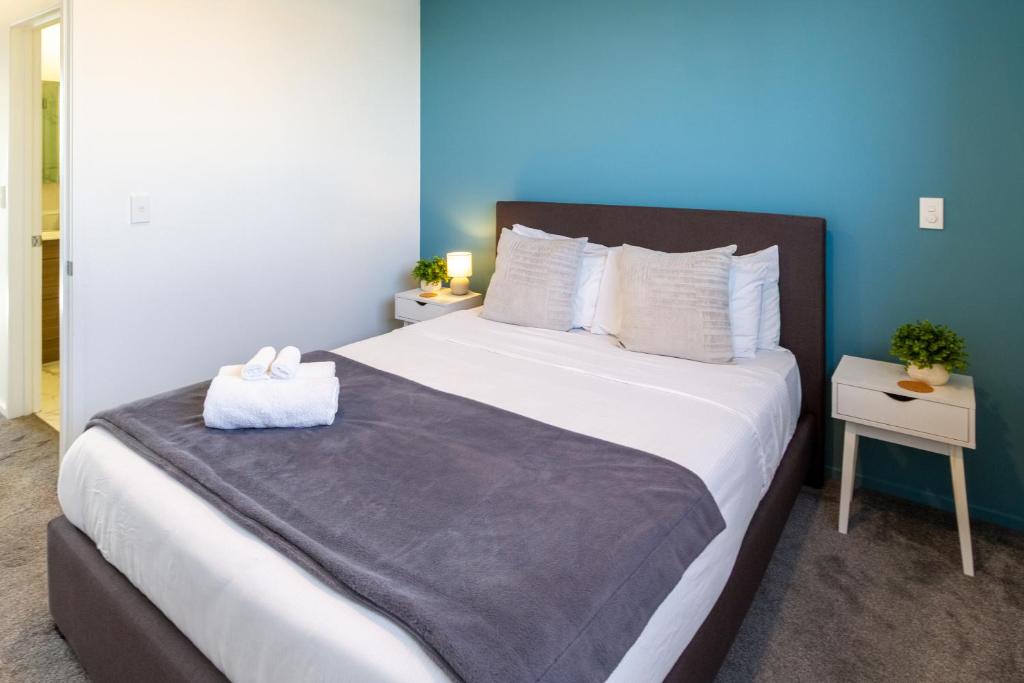 Chic Riccarton Stay with Parking, Outdoor Space - Resim 20