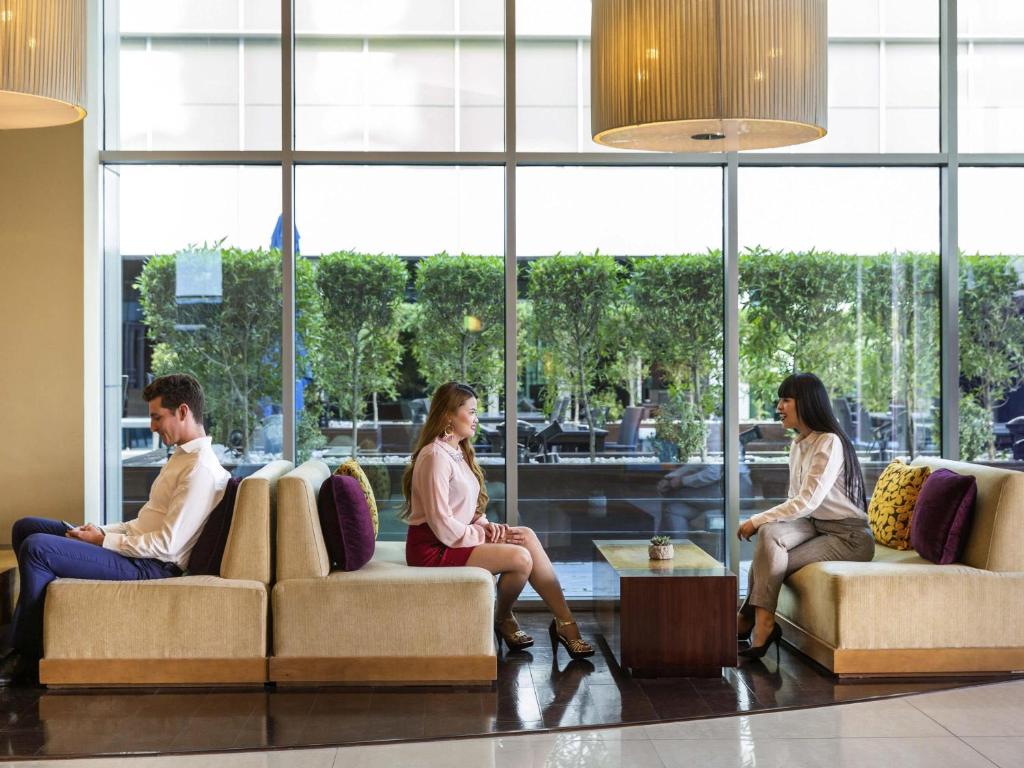 Novotel Suites Mall Avenue Dubai - Resim 40