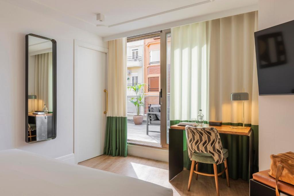 Room Mate Cosmo - City Centre, Valencia - Resim 34