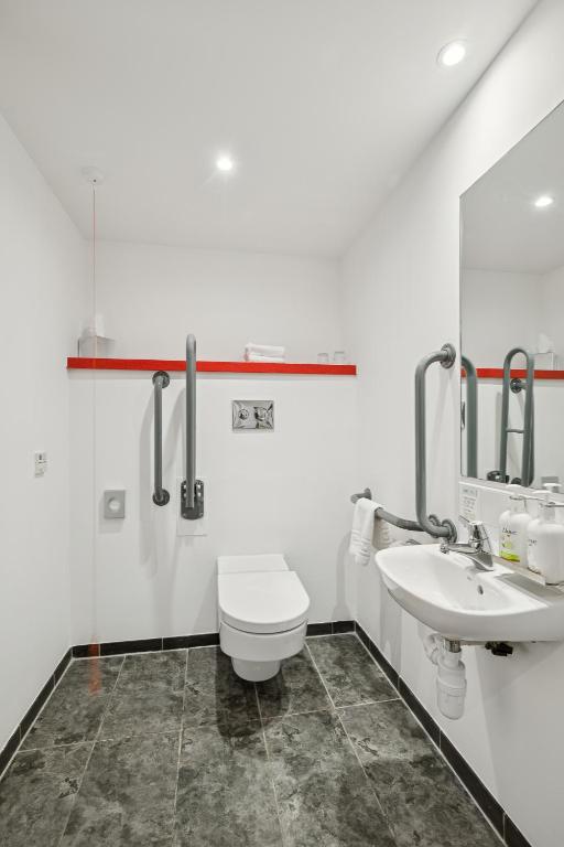 
Standard Double Room - Disability Access
