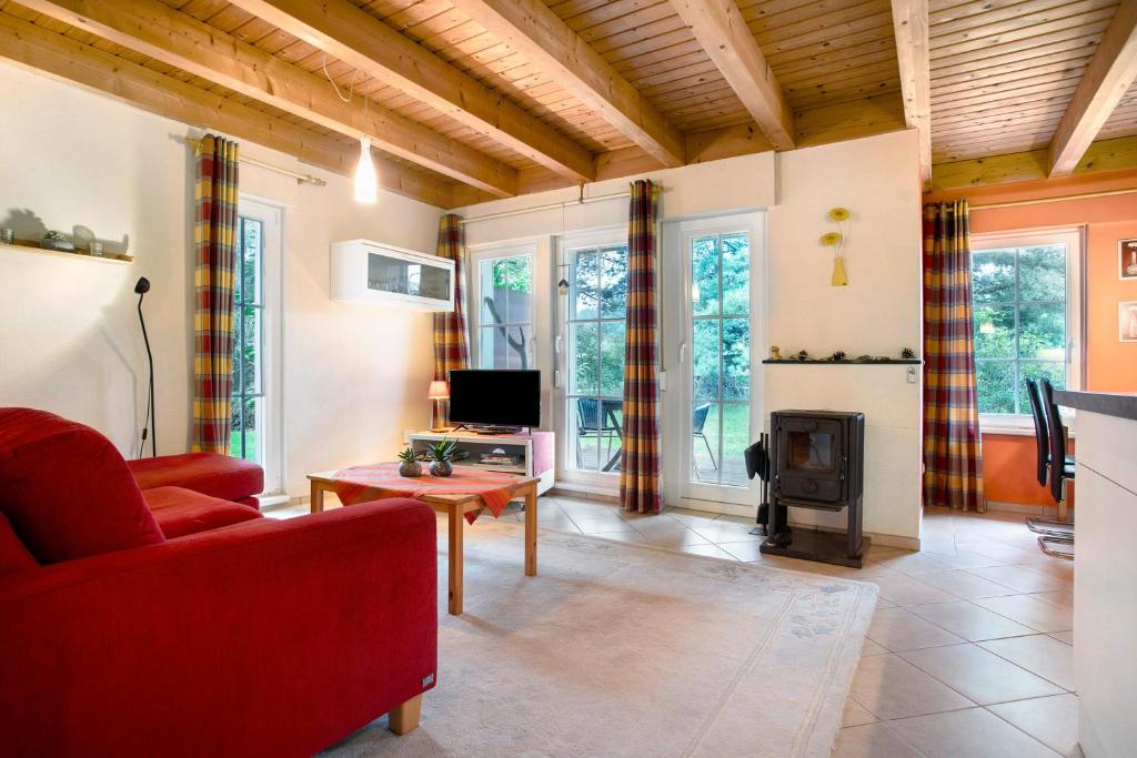 Μια τηλεόραση ή/και κέντρο ψυχαγωγίας στο Ferienhaus am Hünengrab