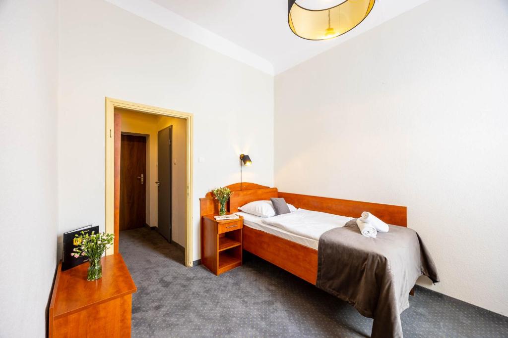 
Standard Single Room
