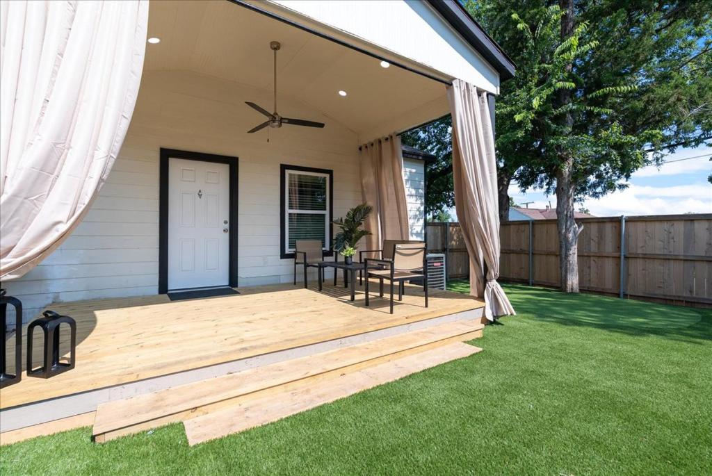 Budova, kde se prázdninový dům nachází