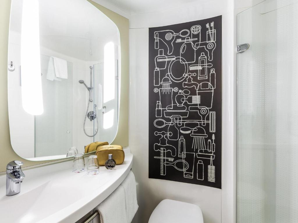 ibis Hotel Muenchen City West - Resim 18