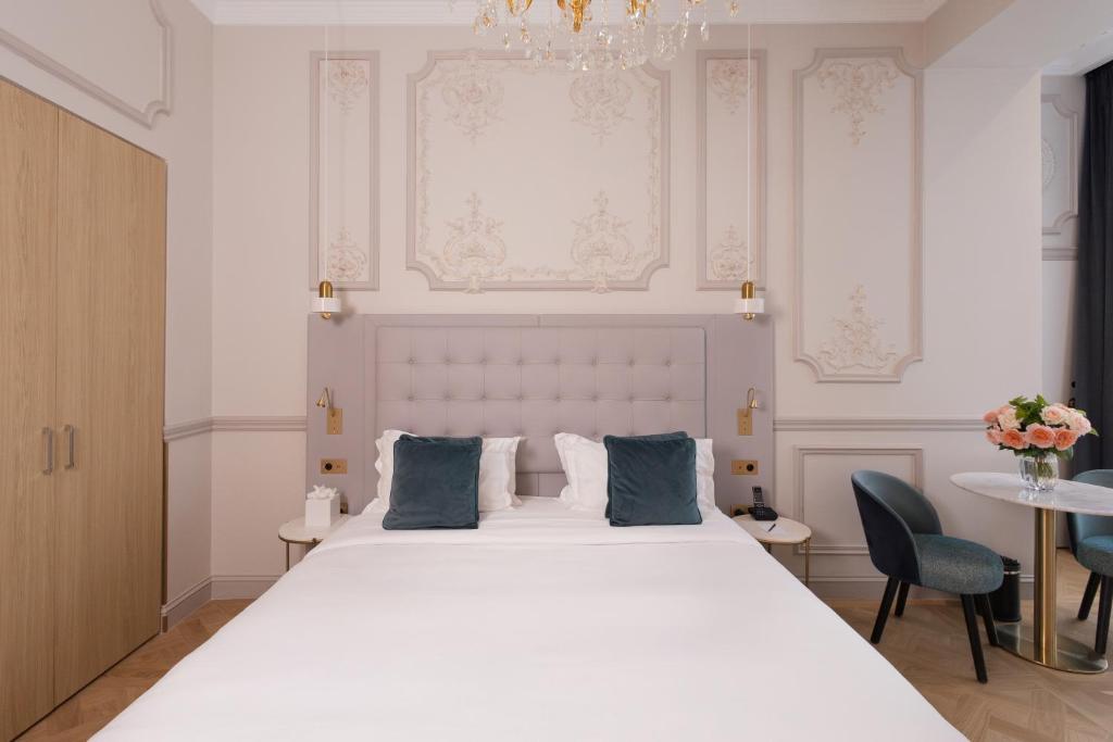 Mode Paris Aparthotel - 13