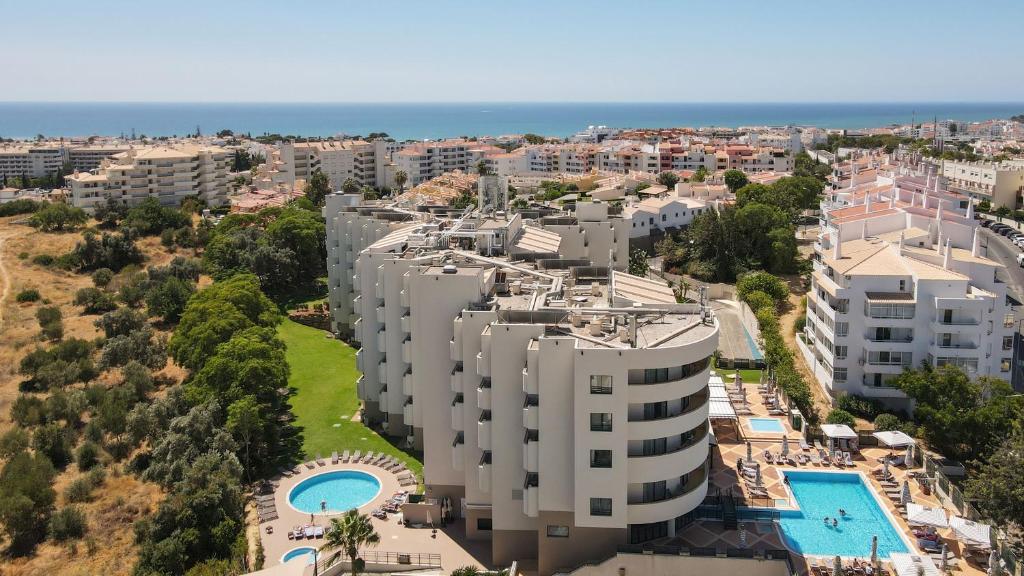 Holiday Inn Algarve Albufeira by IHG - Resim 37