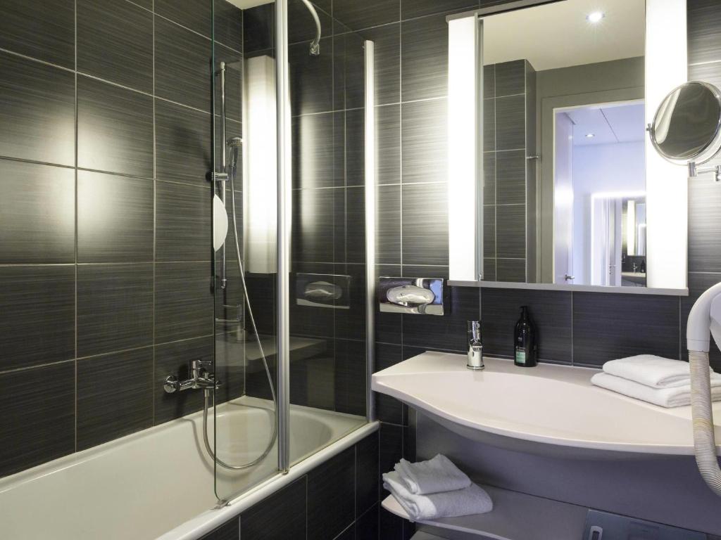 
Superior One-Bedroom Apartment with Balcony (4 Adults)
