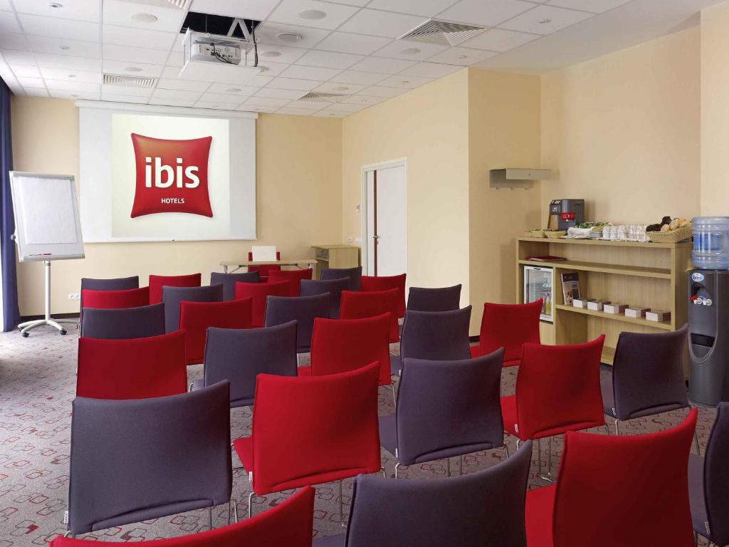 ibis Warszawa West Station - Resim 40