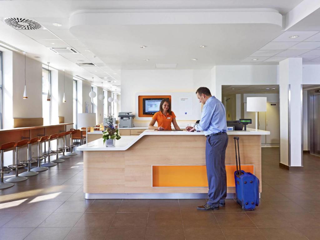 ibis budget Krakow Stare Miasto - Resim 2