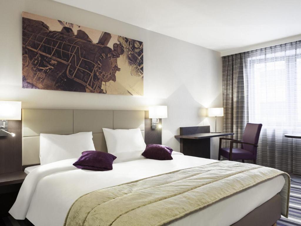 Mercure Hotel Brussels Centre Midi - Resim 15