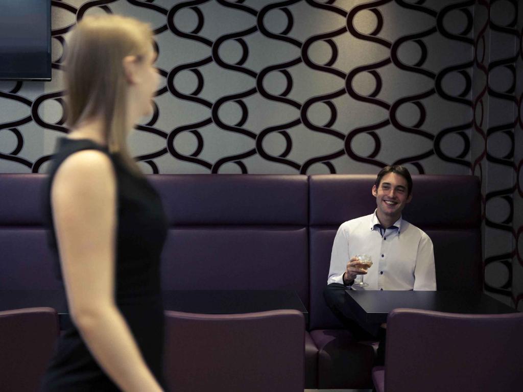 Mercure Hotel Brussels Centre Midi - Resim 32