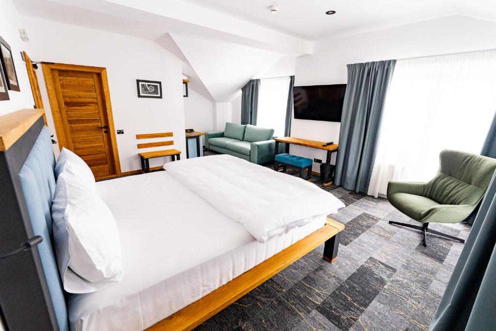 HOW Boutique and Hotel - Resim 2