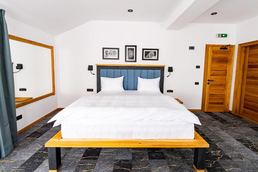 HOW Boutique and Hotel - Resim 9