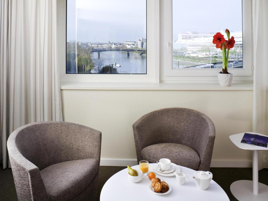 Novotel Nantes Centre Bord de Loire - Resim 12