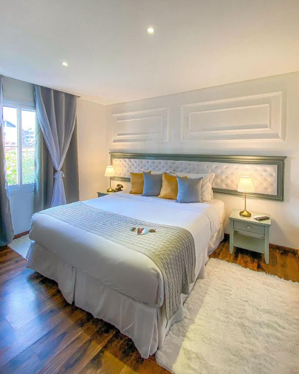 Flame Boutique Hotel by Unna