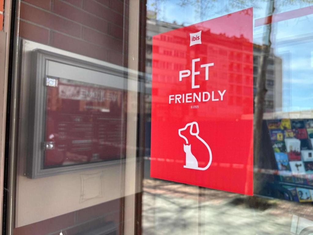 Ibis Madrid Centro las Ventas - Resim 8