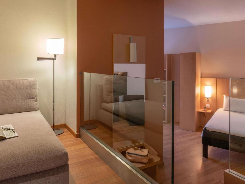 Ibis Madrid Centro las Ventas - Resim 21