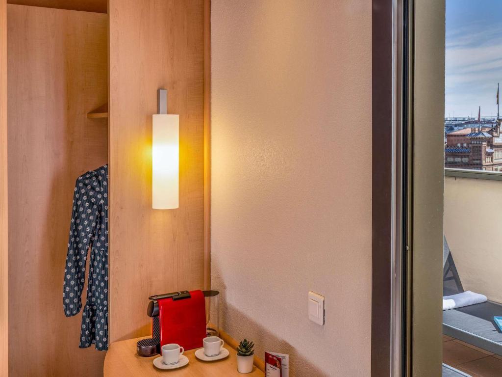 Ibis Madrid Centro las Ventas - Resim 19