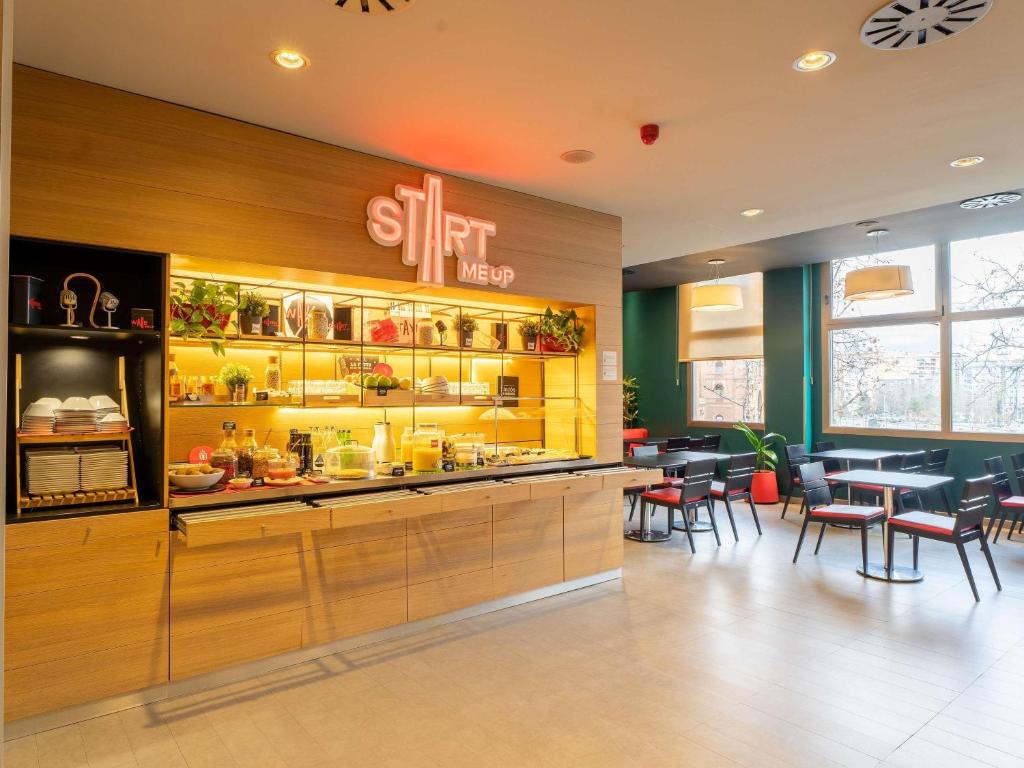 Ibis Madrid Centro las Ventas - Resim 34