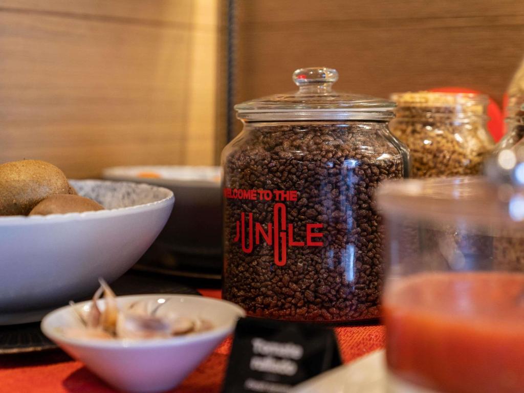 Ibis Madrid Centro las Ventas - Resim 42