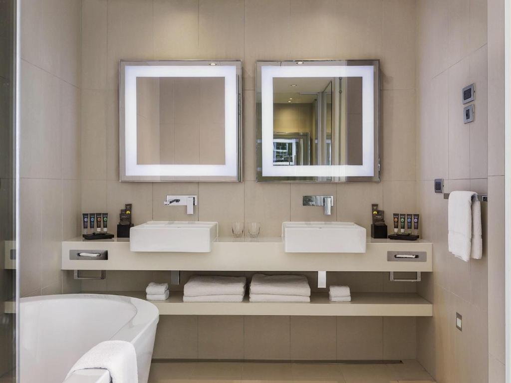 Novotel Auckland Airport - Resim 16