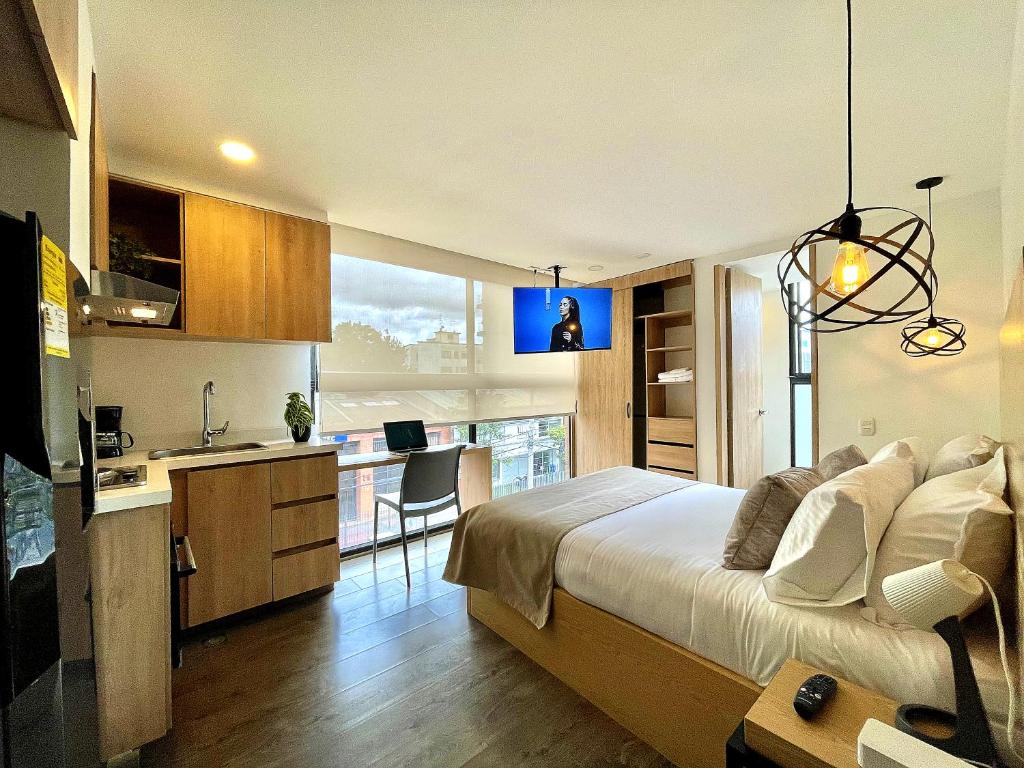 O bucătărie sau chicinetă la Luxury Double Loft I Steps to Andino Mall I Family