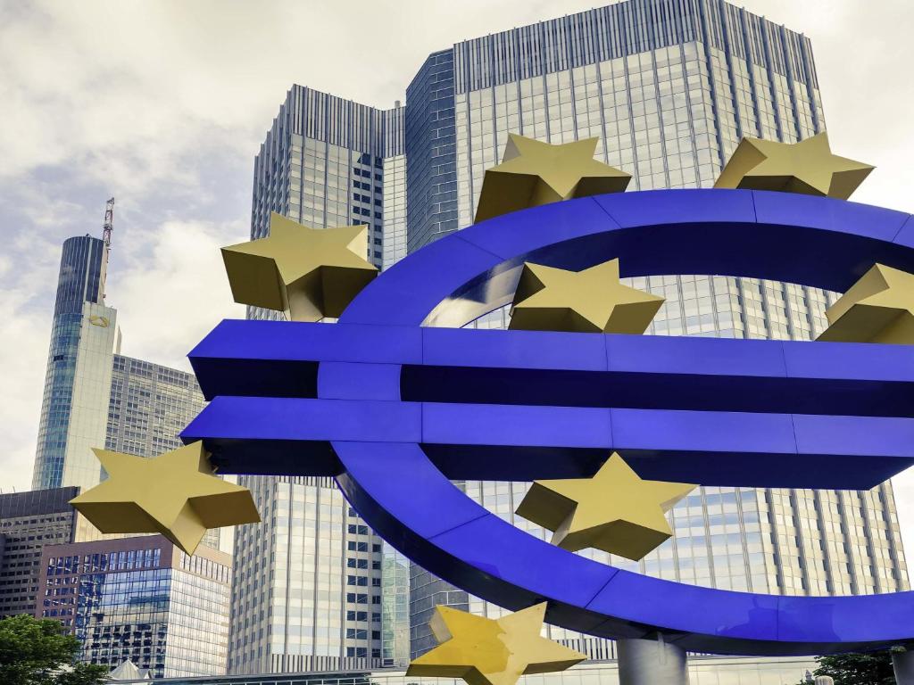 Ibis Styles Frankfurt City - Resim 5