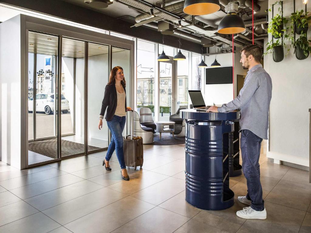 Ibis budget Lausanne-Bussigny - Resim 9