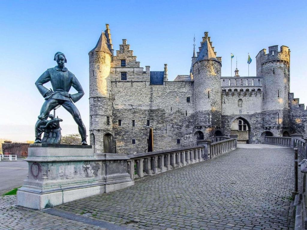 ibis budget Antwerpen Port - Resim 5