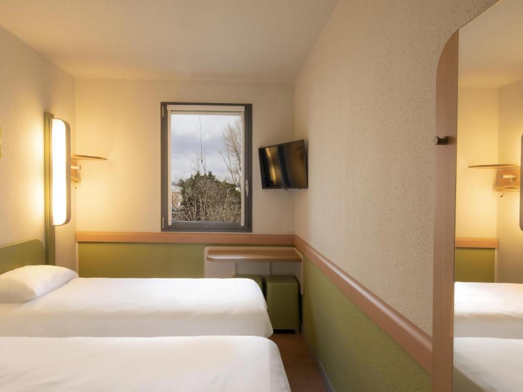 ibis budget Antwerpen Port - Resim 22