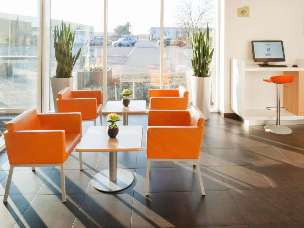 ibis budget Antwerpen Port - Resim 29