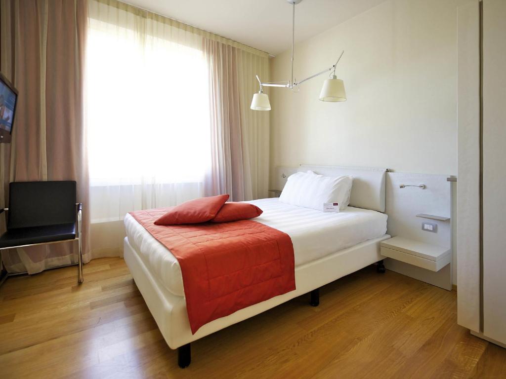 Hotel Mercure Milano Solari - Resim 28