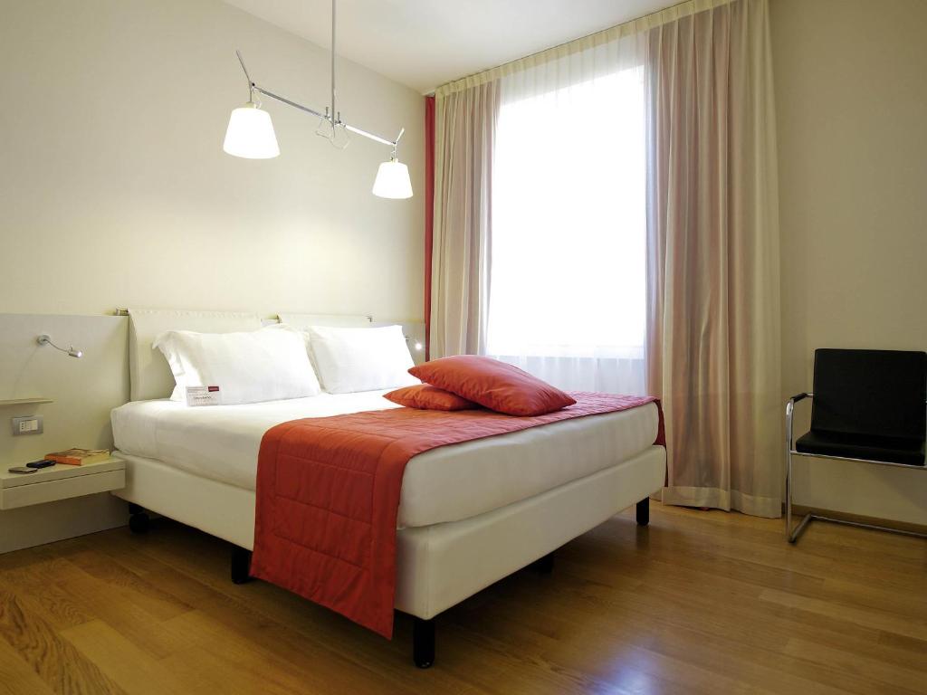 Hotel Mercure Milano Solari - Resim 29