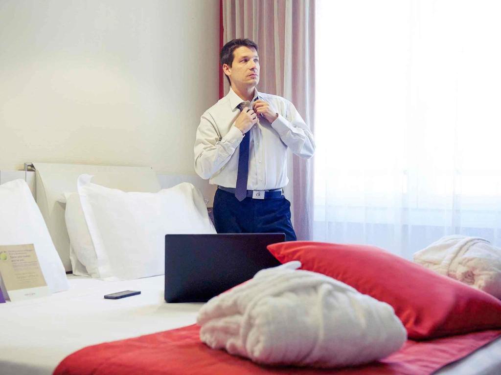 Hotel Mercure Milano Solari - Resim 42