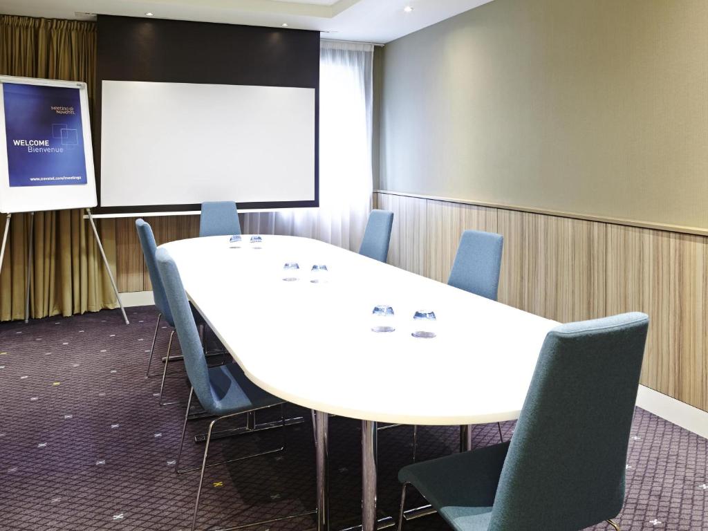 Novotel London Blackfriars - Resim 12