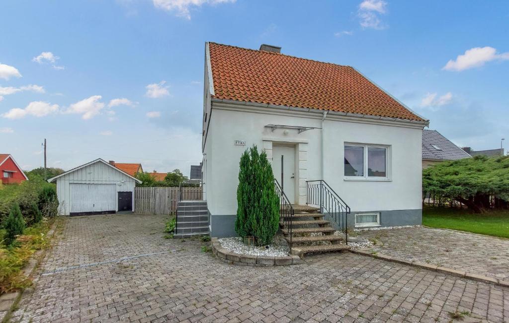 Gallery image of 4 Bedroom Beautiful Home In Åstorp in Åstorp