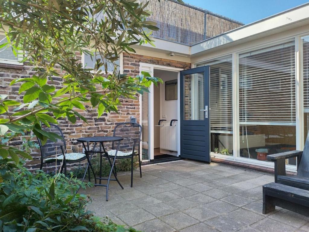 Budova, kde se prázdninový dům nachází