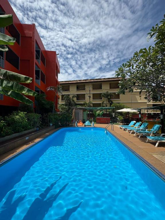 Beach Hotel Patong - PORTERHOUSE Boutique hotel - Resim 15