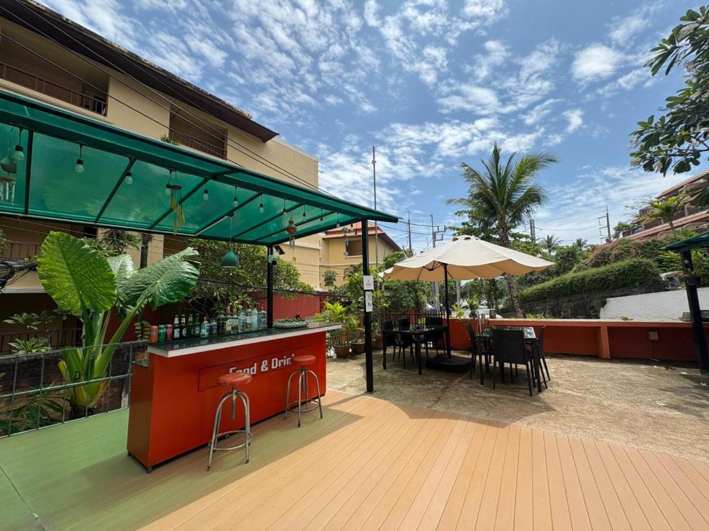 Beach Hotel Patong - PORTERHOUSE Boutique hotel - Resim 40